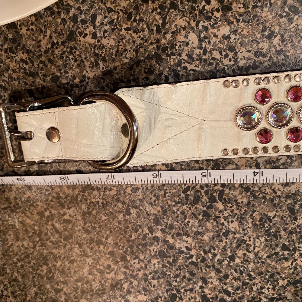 Woof Wear 16" Leather Dog Collar Swaroski Crystals - Picture 11 of 11